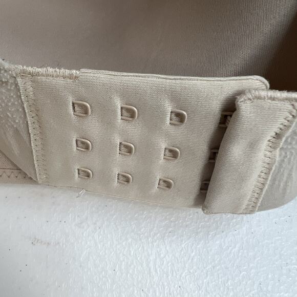 Soma 38DD Enbliss Wireless Bra Beige Nude Padded Seamless Comfort Stretch - Picture 9 of 16